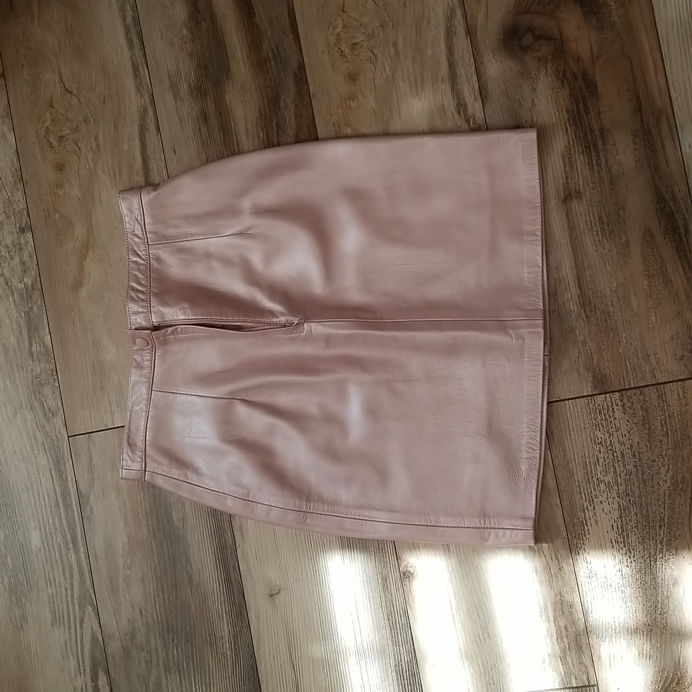 Leather skirt